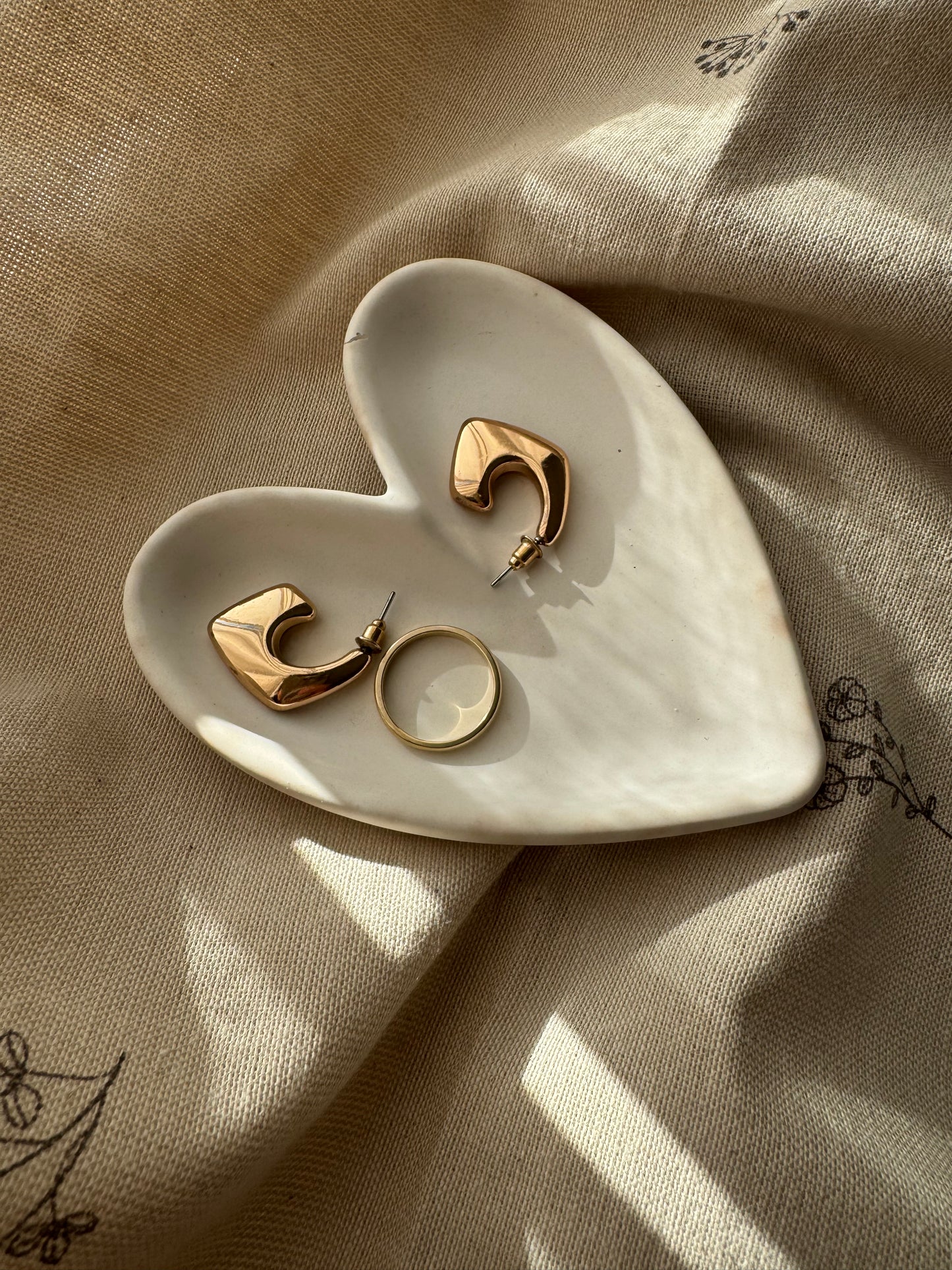 Nude Serenity Heart